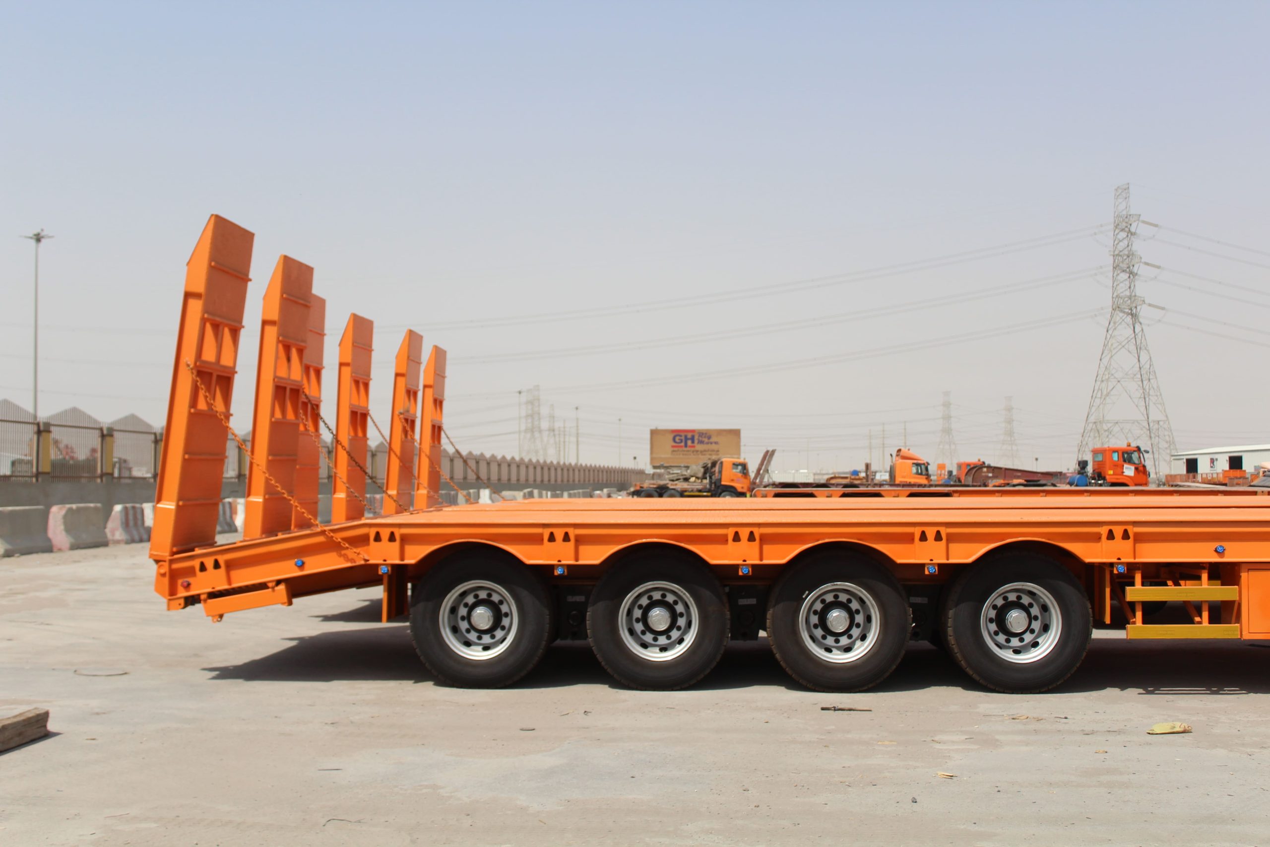 Hydraulic Low bed الصورة 4